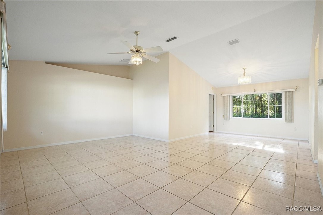 14748 SW 112th Circle, Dunnellon, Florida image 2
