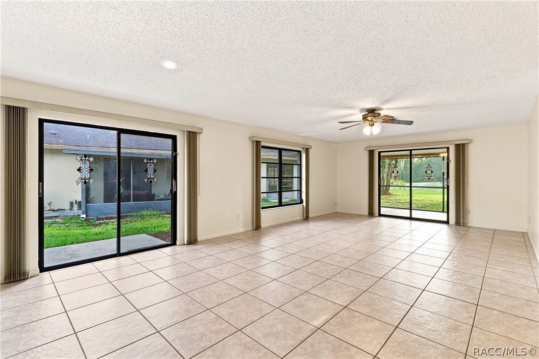 83 Golfview Drive