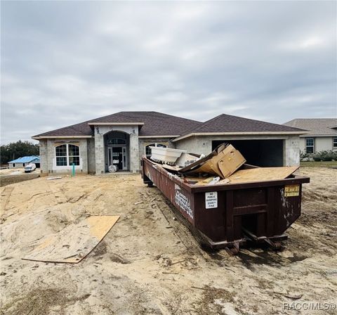 A home in Citrus Springs