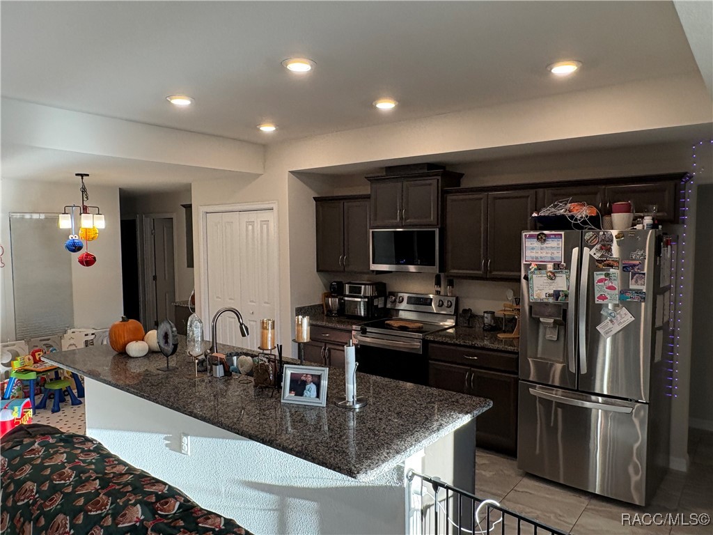 9495 E Baymeadows Drive