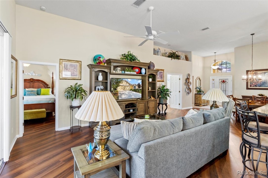 1323 W Skyview Crossing Drive, Hernando, Florida image 10
