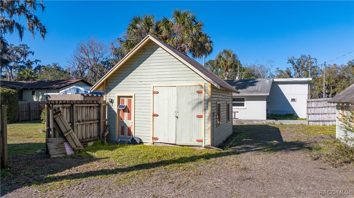 27 NE 2nd Street, Crystal River, Florida image 10