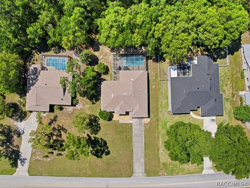 35 Cypress Boulevard E