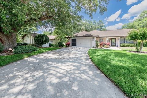 A home in Crystal River