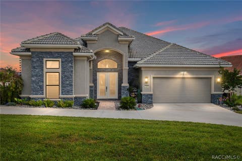 Homes For Sale - 1500 W Alton Bay Place<br/> Hernando, FL 34442