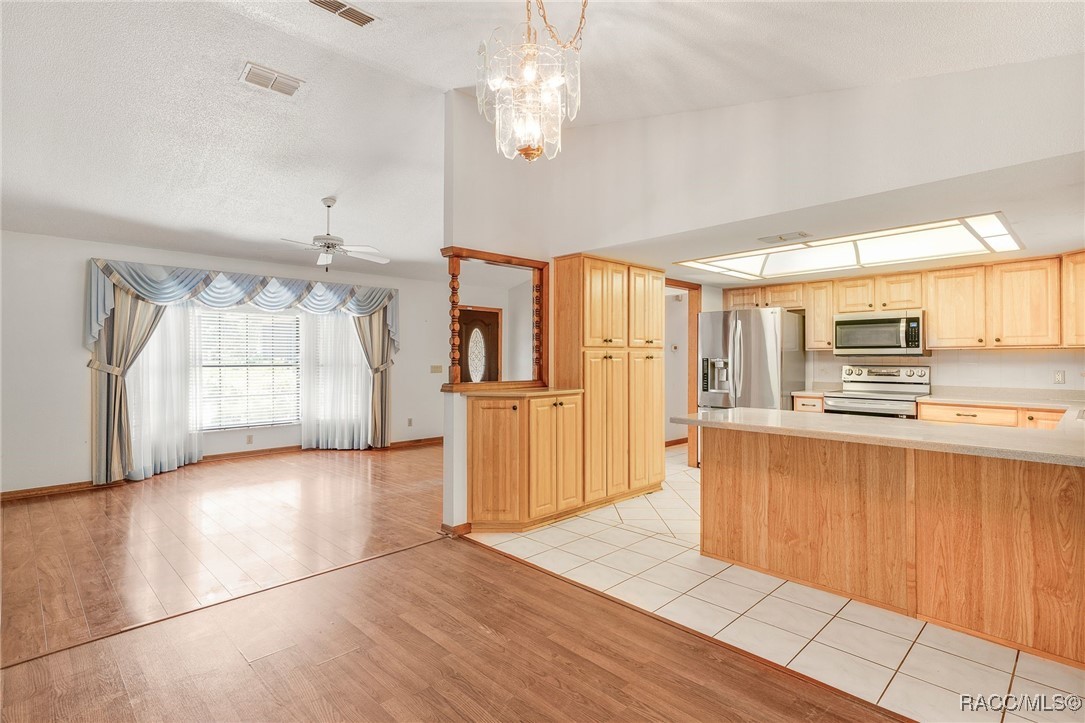 23 Grouse Lane, Levittown, New York image 13