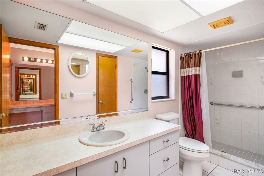 23 Grouse Lane, Levittown, New York image 28