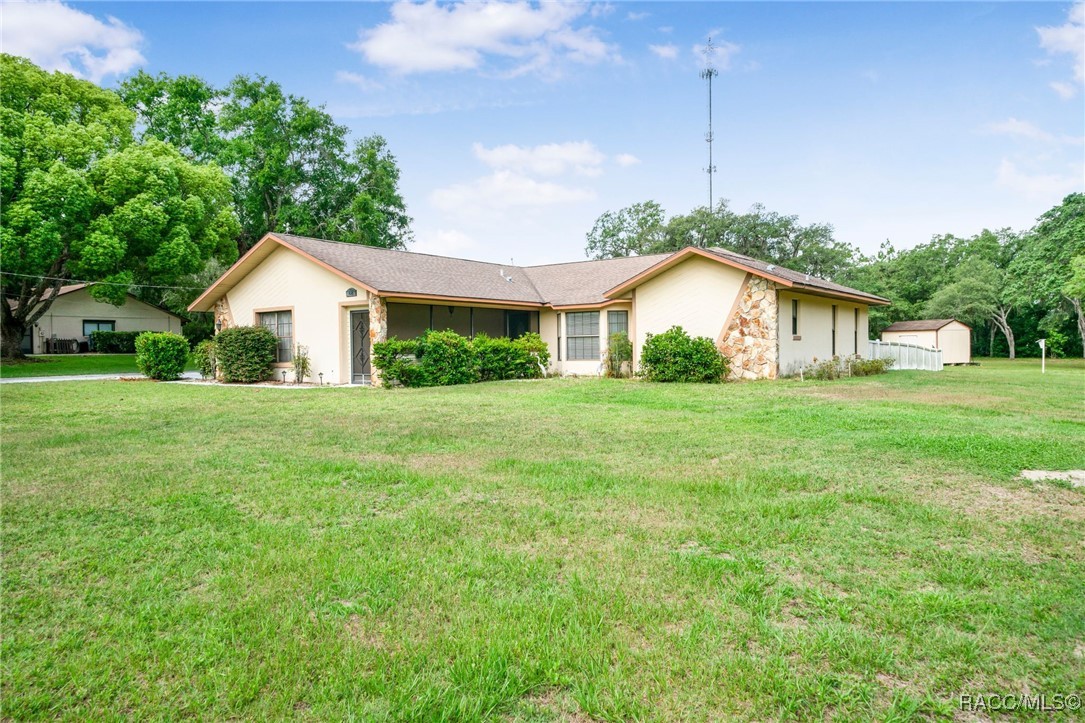 23 Grouse Lane, Levittown, New York image 5