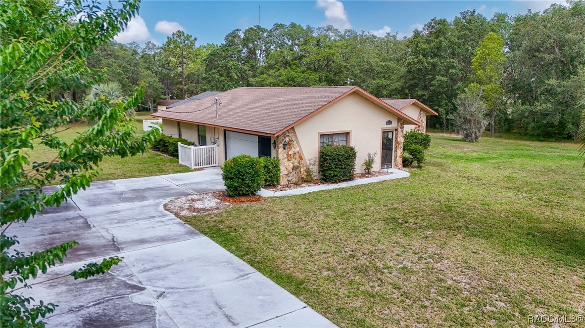 23 Grouse Lane, Levittown, New York image 39