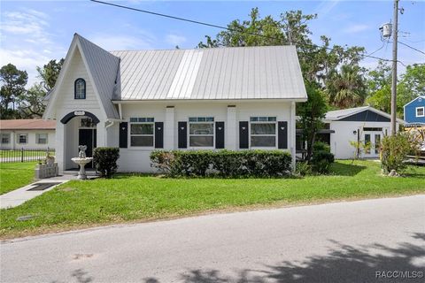 10990 and 11000 W Seminole Place Homosassa FL 34448