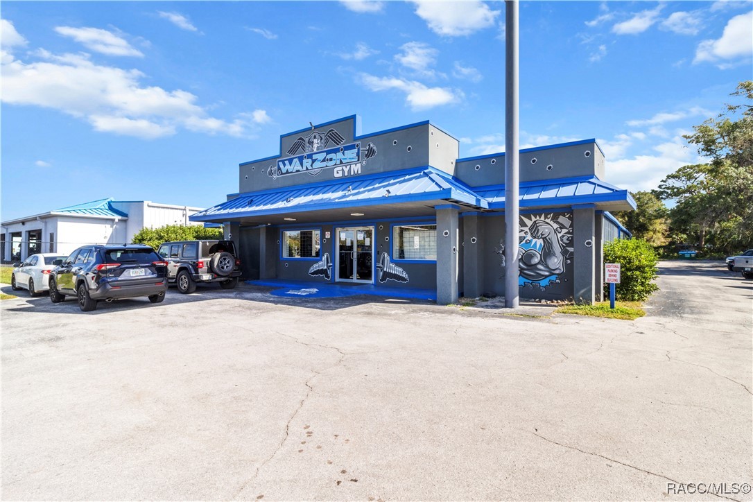 1811 S Suncoast Boulevard