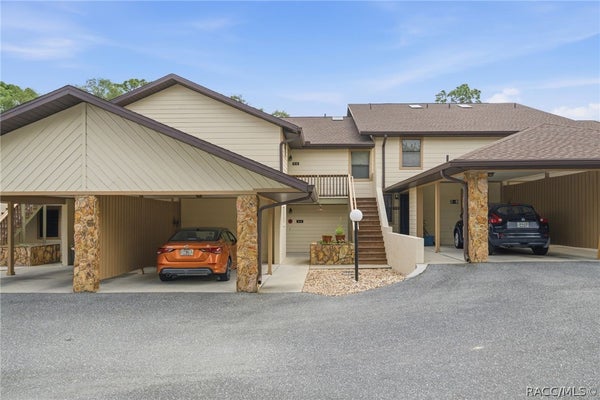 175 E HARTFORD ST APT 4A, HERNANDO, FL 34442 - Image 77fa5ef41c808ff1cc2b05fb2201827d/3533483645