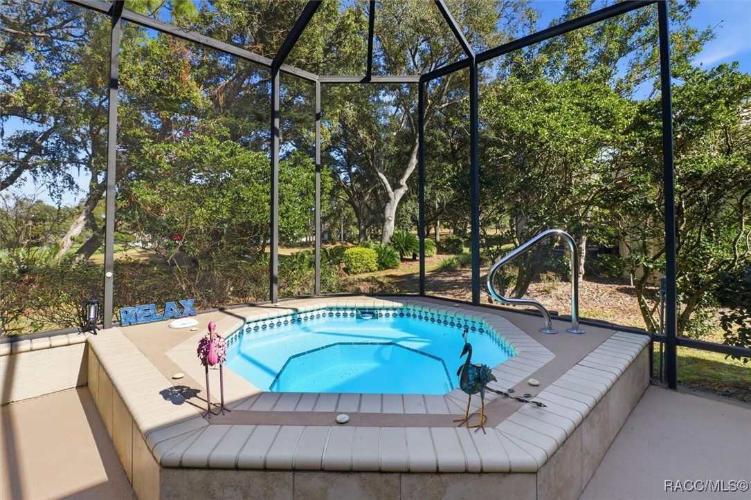 3033 N Caves Valley Path