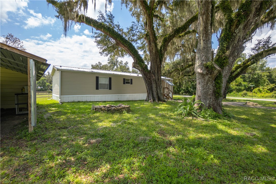 7433 S Baker Avenue, Floral City, Florida image 3