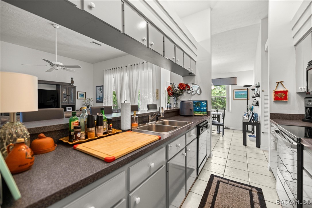 645 N Country Club Drive, Crystal River, New York image 15