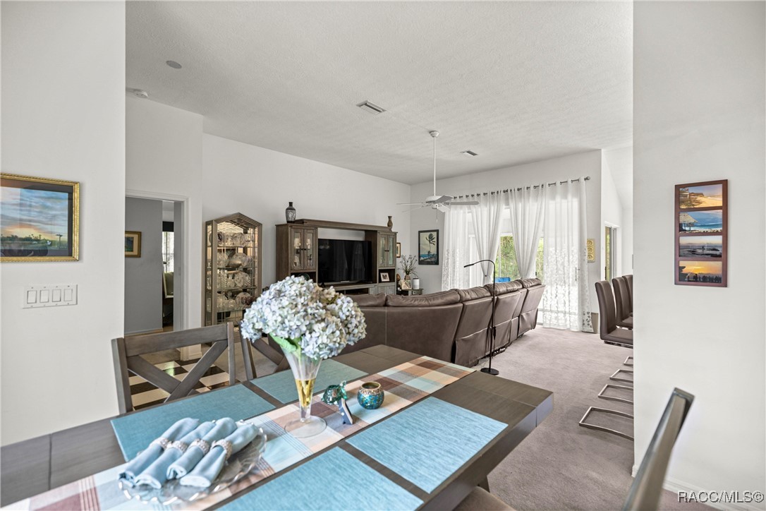 645 N Country Club Drive, Crystal River, New York image 11
