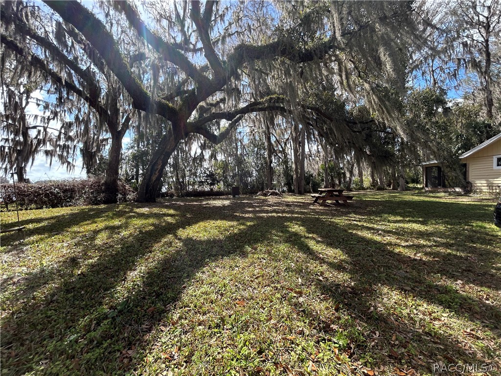 8968 E Devilsneck Road