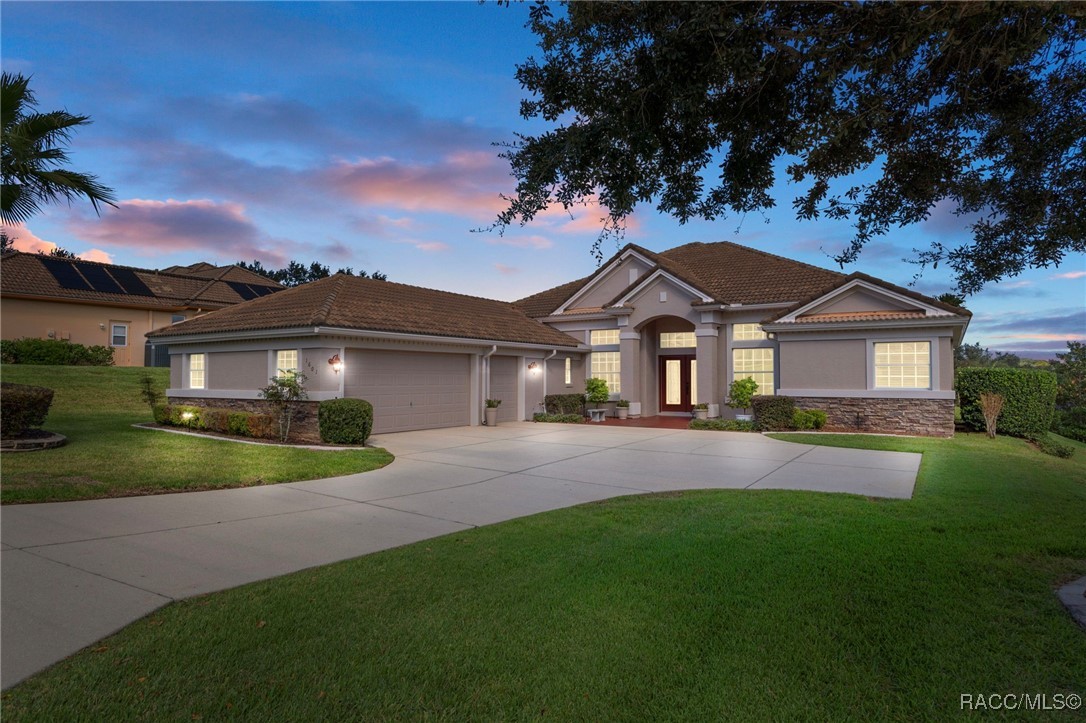 1601 N Tee Time Terrace