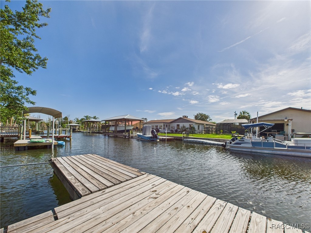 3890 N Calusa Point