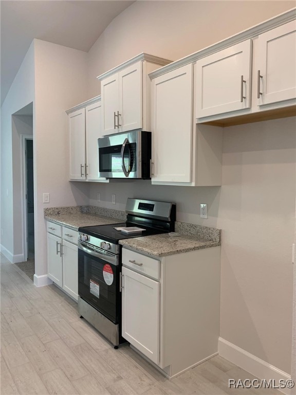 2751 W Mesa Verde Drive