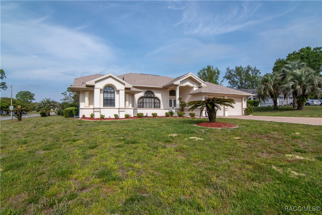 258 N Mesquite Point, Lecanto, Florida image 2
