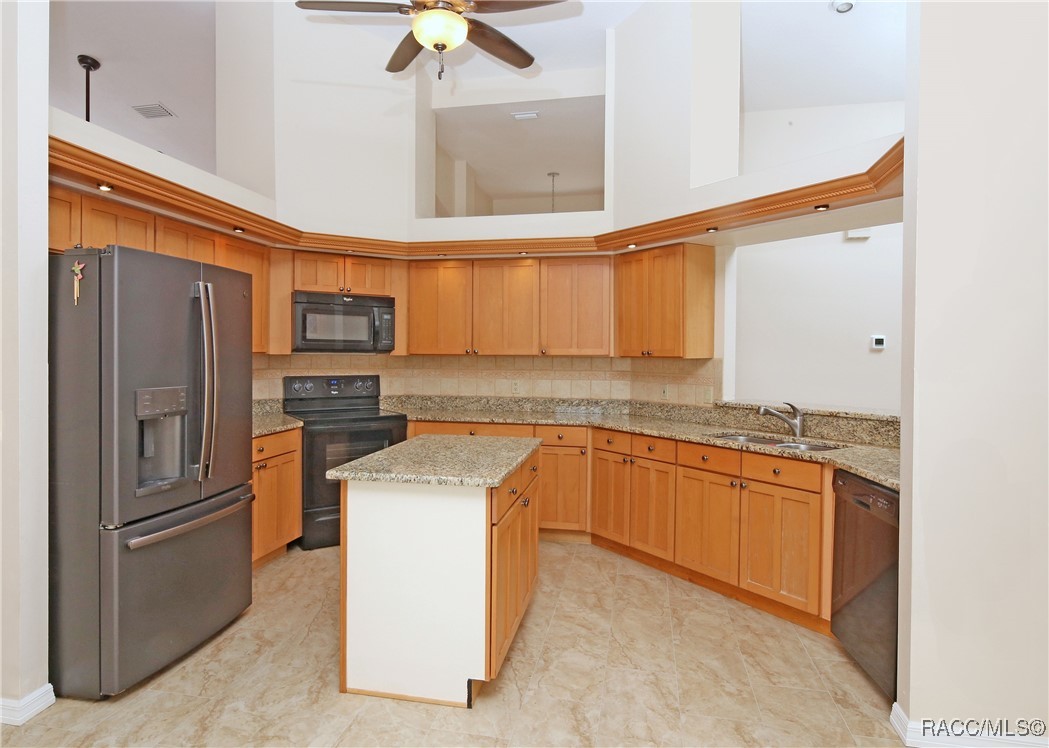 1495 N Man O War Drive, Hernando, New York image 8