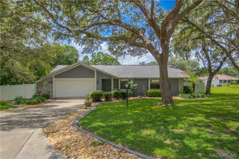 Homes For Sale - 7112 N Croton Point<br/> Hernando, FL 34442