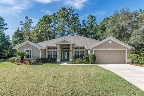 Homes For Sale - 7 Maidenbush Court<br/> Homosassa, FL 34446