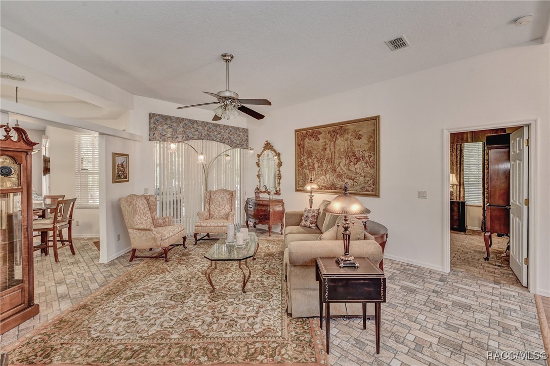 8 Black Willow Drive, Homosassa, Florida image 5