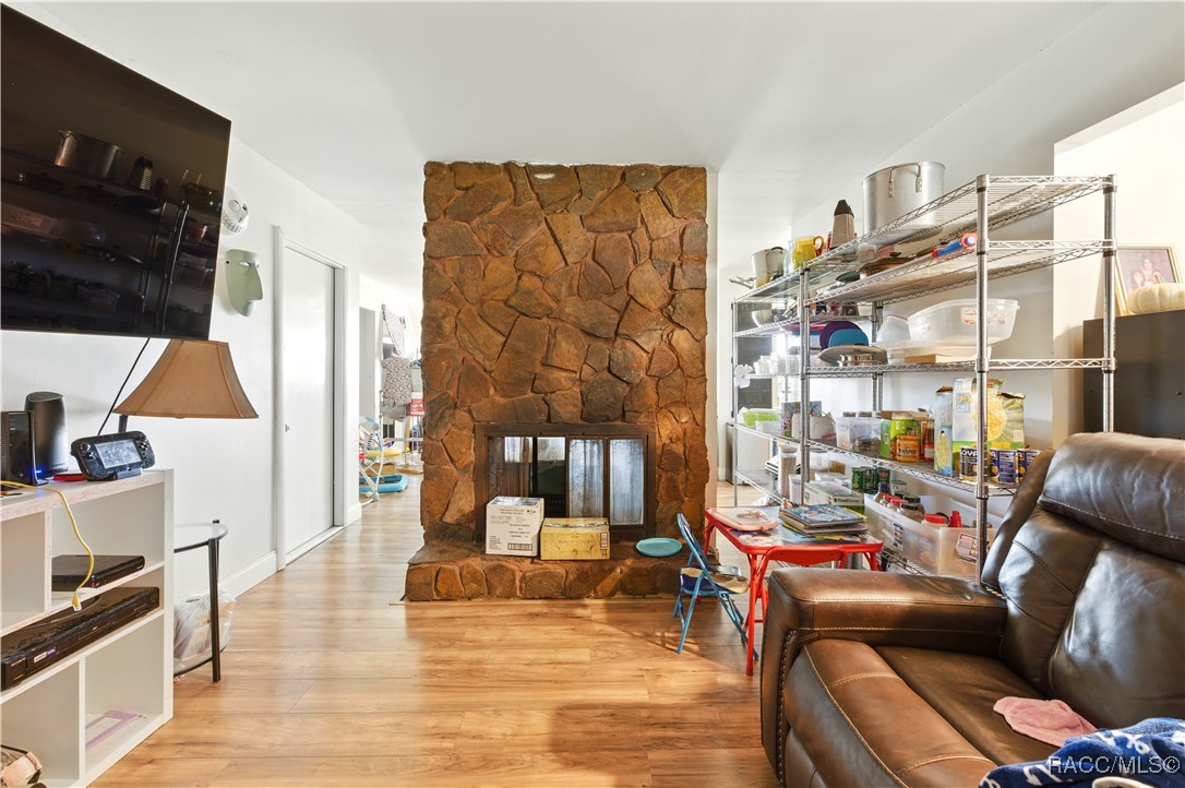 577 Waterfall Drive, Spring Hill, New York image 31