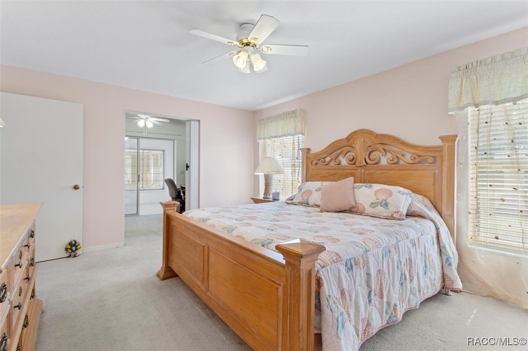 1325 E Silver Thorn Loop, Hernando, Florida image 37