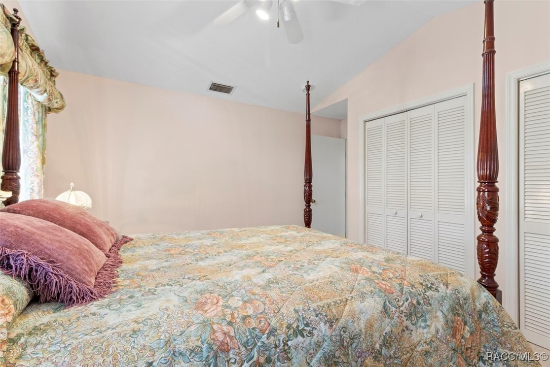 1325 E Silver Thorn Loop, Hernando, Florida image 19