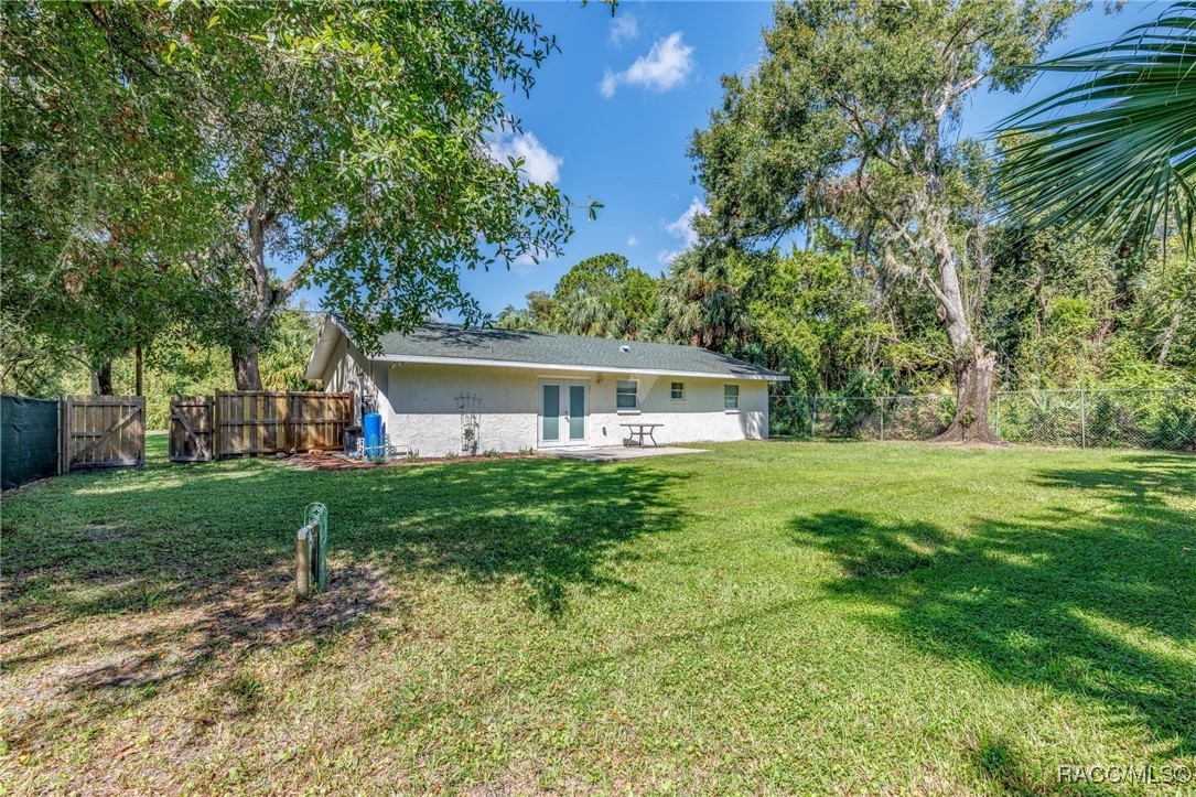 1075 N Fan Palm Point, Crystal River, Florida image 33