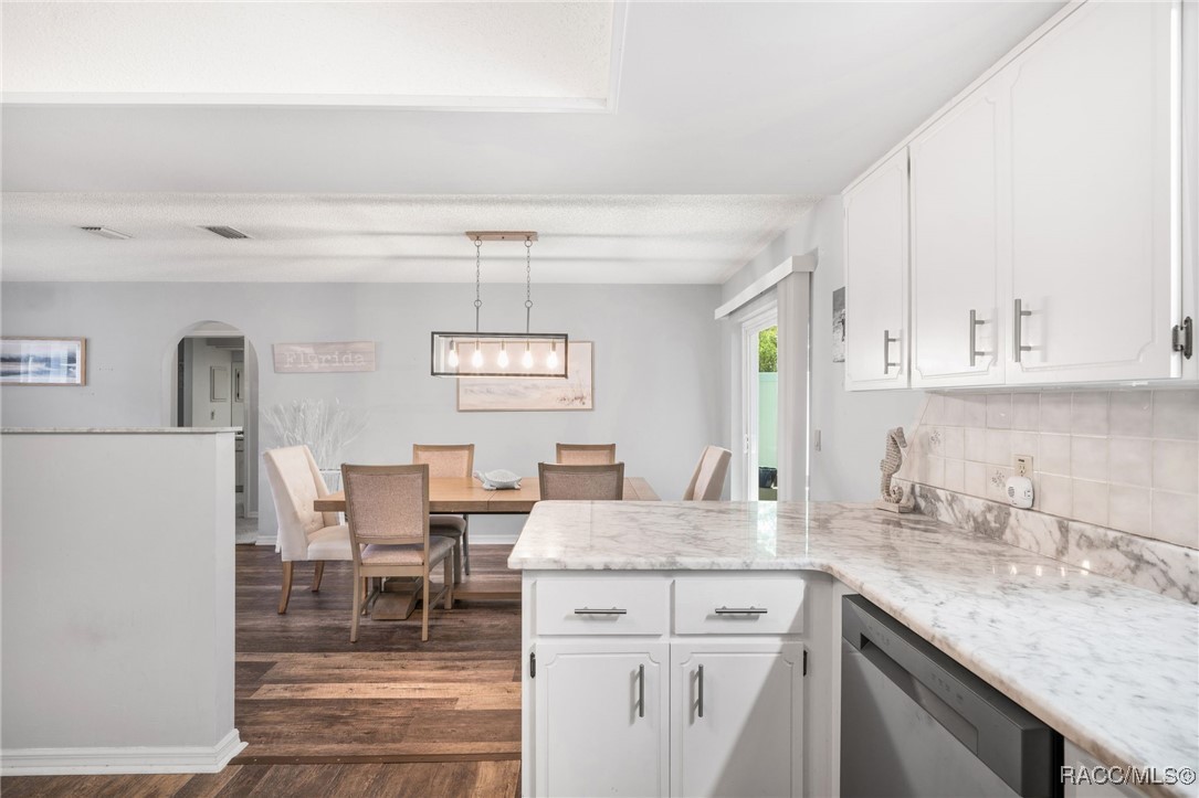 Citrus Springs, Florida 34434, United States, 2 Bedrooms Bedrooms, ,2 BathroomsBathrooms,Residential,Active,156361