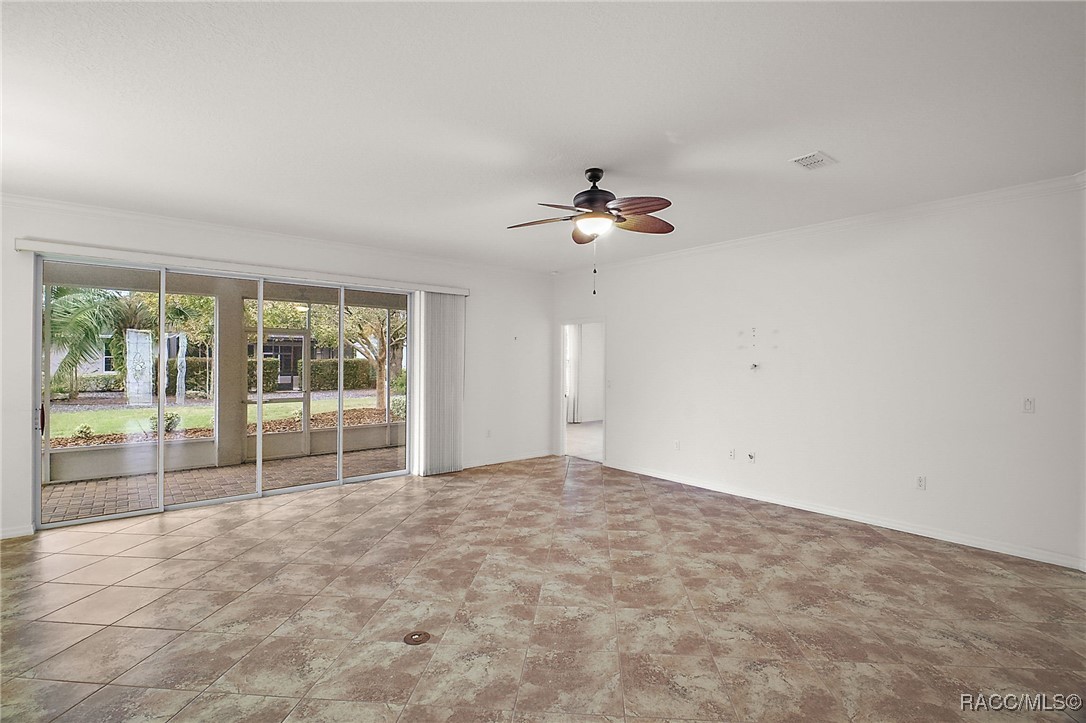 8640 SW 83rd Loop, Ocala, Florida image 12