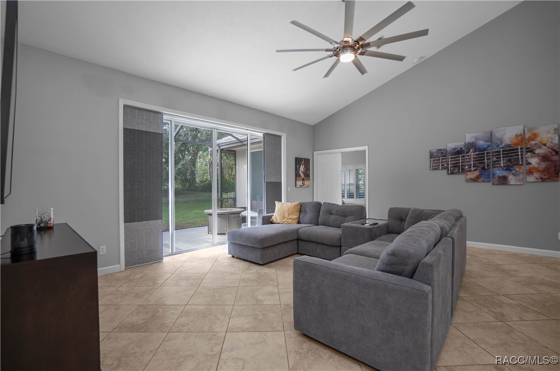 3086 N Barton Creek Circle, Lecanto, Florida image 21