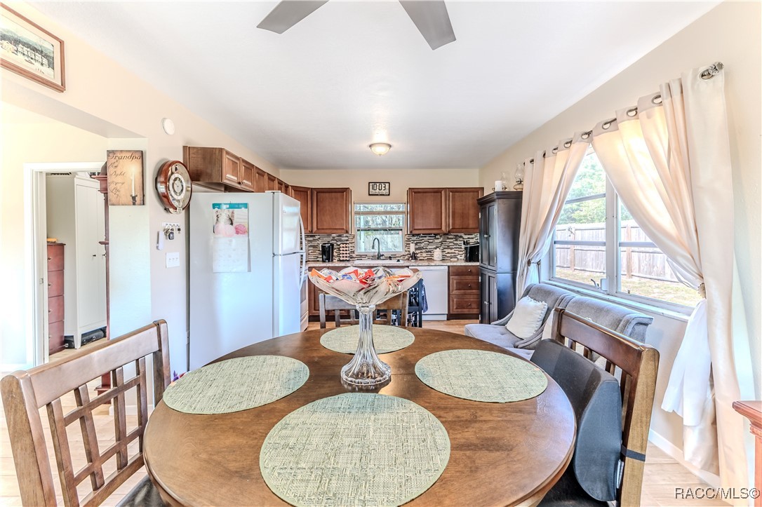 447 Briarwood Lane, Spring Hill, Florida image 10
