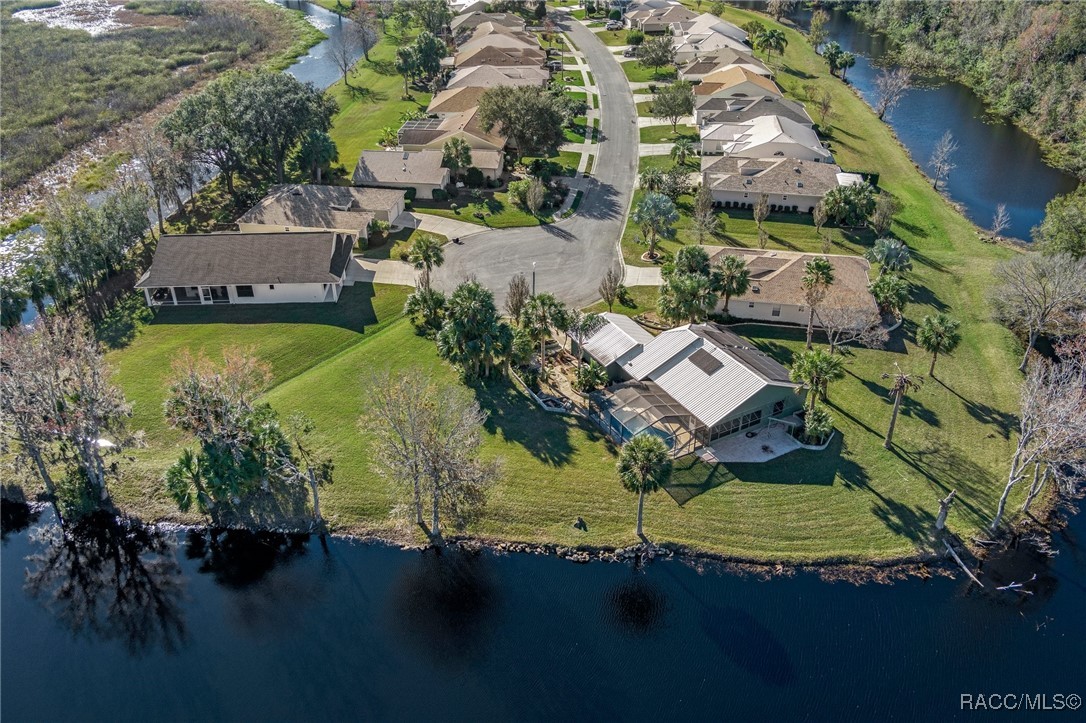 410 N Golf Harbor Path, Inverness, Florida image 7