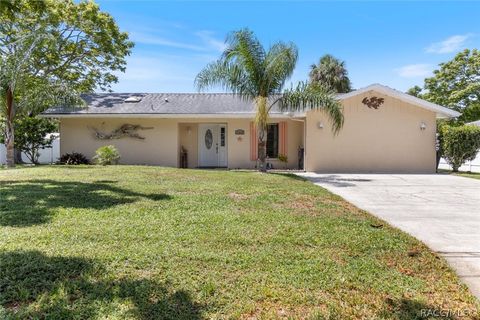 A home in Crystal River