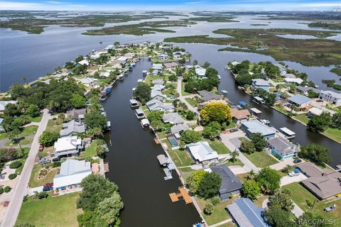 A home in Crystal River