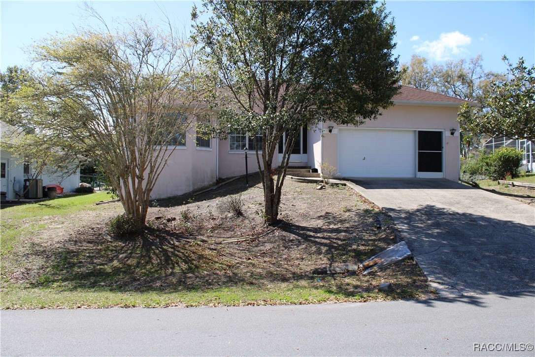 742 W Sunset Strip Drive, Beverly Hills, Florida image 4