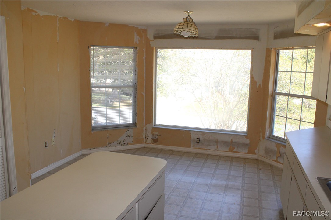 742 W Sunset Strip Drive, Beverly Hills, Florida image 32