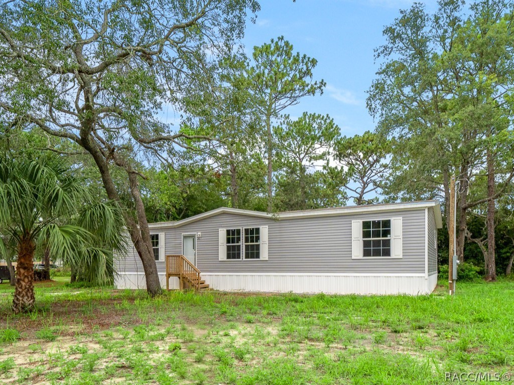 3827 W Whippoorwill Street, Lecanto, Florida image 1