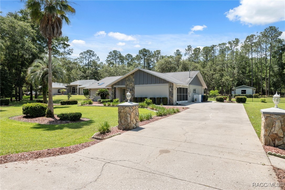 1212 W Redding Street, Hernando, Florida image 50