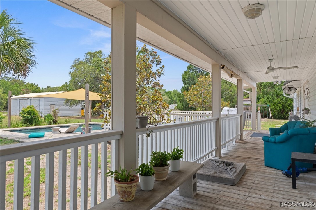 9928 W 7 Rivers Farm Street, Crystal River, New York image 32