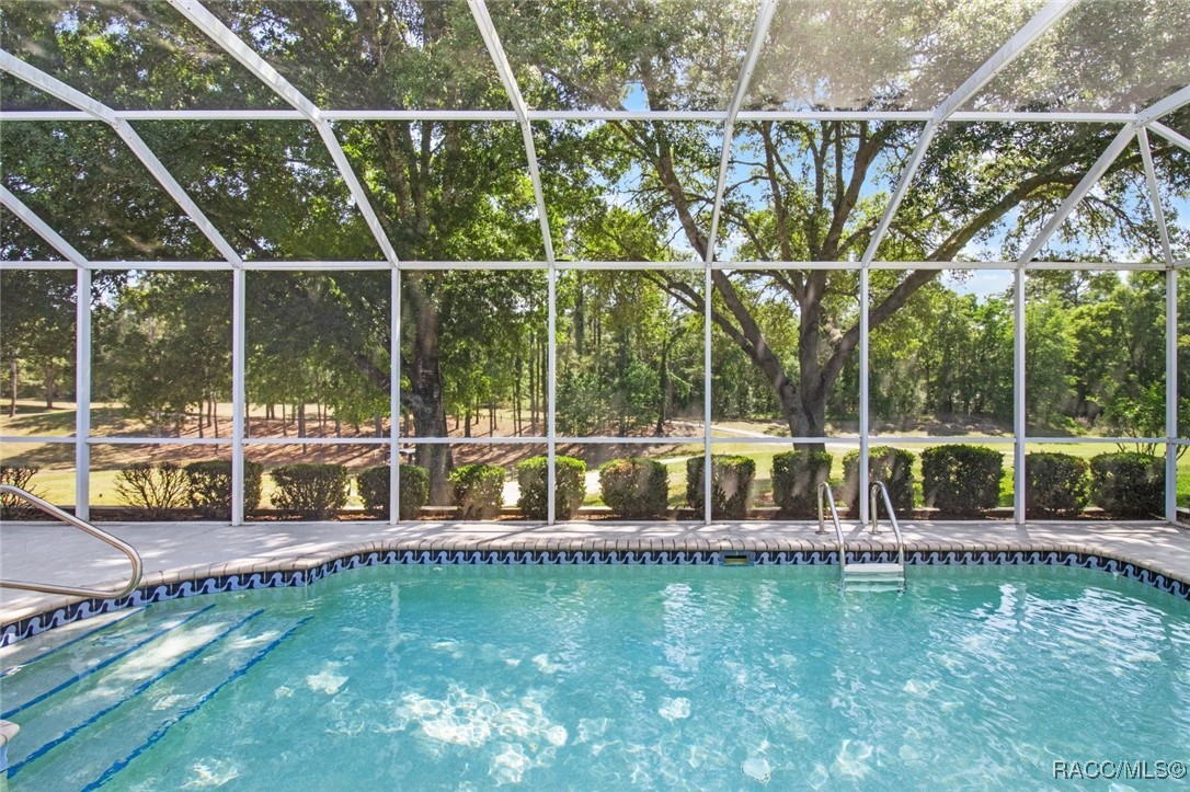 408 W Crestmont Court, Beverly Hills, Florida image 30