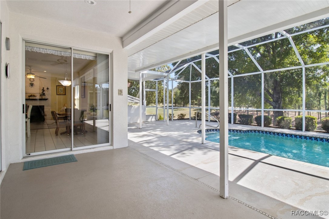 408 W Crestmont Court, Beverly Hills, Florida image 31