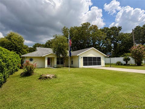 Homes For Sale - 318 Daisy Lane<br/> Citrus County, Inverness, FL 34452