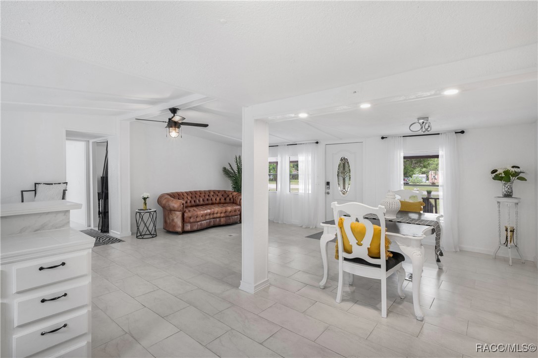 8356 W Tawny Rose Lane, Crystal River, New York image 11