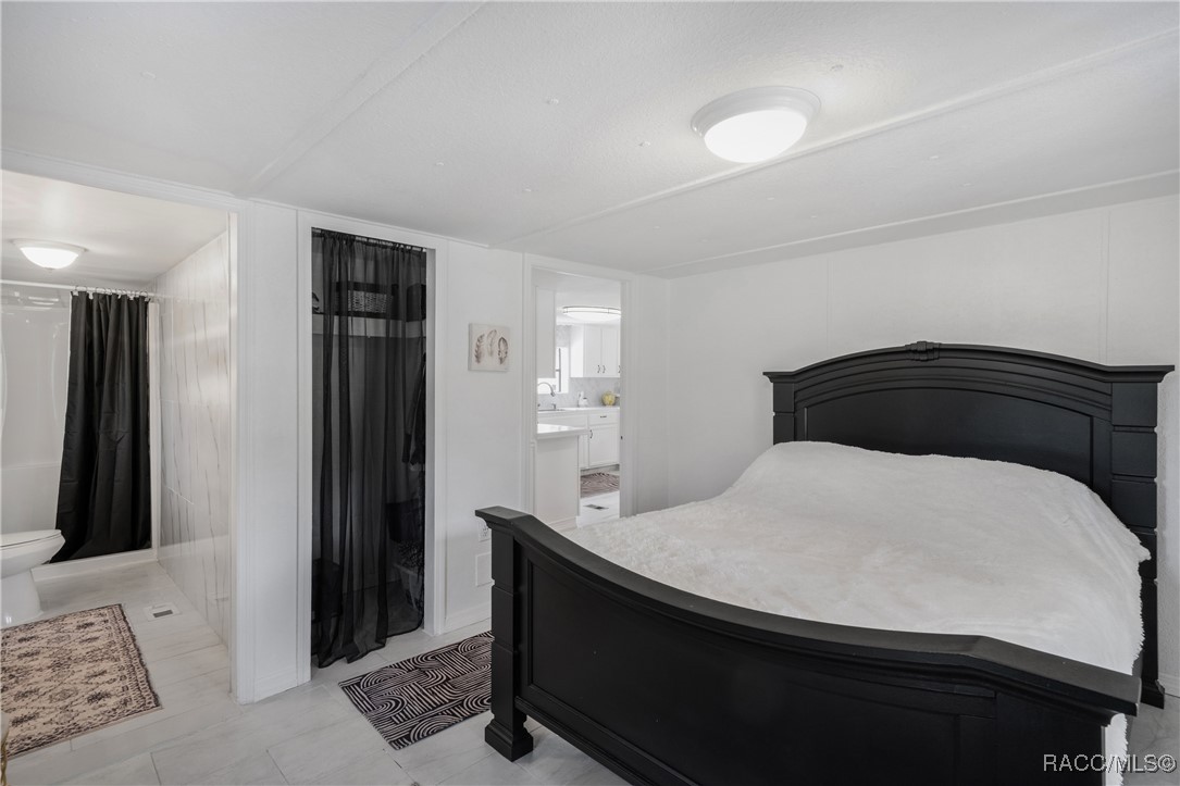 8356 W Tawny Rose Lane, Crystal River, New York image 15